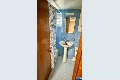 116 Dumont Avenue, Clifton, NJ 07013 - Photo 12