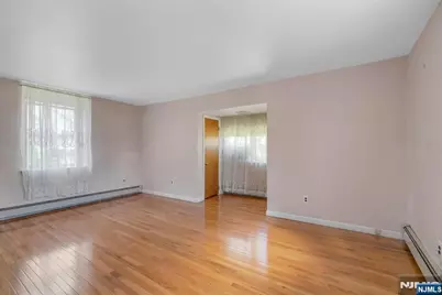 506 Ewing Avenue, Franklin Lakes, NJ 07417 - Photo 22