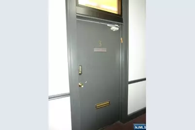 20 N Van Brunt Street #3, Englewood, NJ 07631 - Photo 8