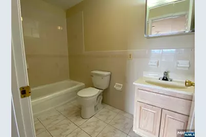 76 Union Street A10 #A10, Newark, NJ 07105 - Photo 18