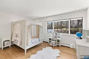 1 Hemlock Dr, Cresskill, NJ 07626 - Photo 24