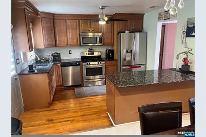 209 Van Winkle Avenue, Nutley, NJ 07110 - Photo 6