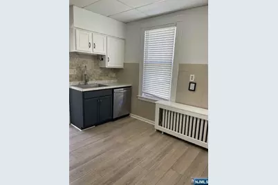 150 Lincoln Avenue 1 #1, Hawthorne, NJ 07506 - Photo 8