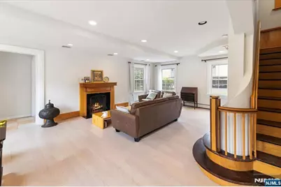 61 Glenwood Road, Englewood, NJ 07631 - Photo 12