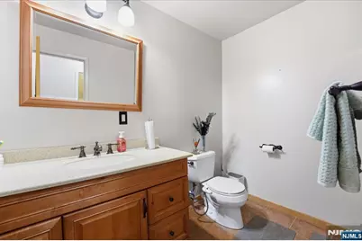 730 Mill Street F10 #F10, Belleville, NJ 07109 - Photo 6