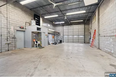 8 E Us-46 1 #1, Lodi, NJ 07644 - Photo 6