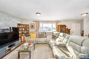 38 George St, Saddle Brook Township, NJ 07663 - Photo 4