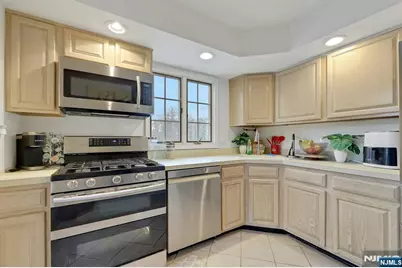 243 Cambridge Drive, Ramsey, NJ 07446 - Photo 10