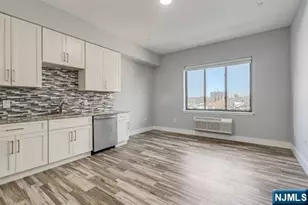 424 Whiton Street 402, Jersey City, NJ 07304 - Photo 10