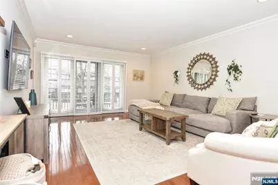 64 Peach Hill Court, Ramsey, NJ 07446 - Photo 4