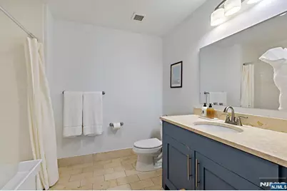 1125 Maxwell Lane 402 #402, Hoboken, NJ 07030 - Photo 22