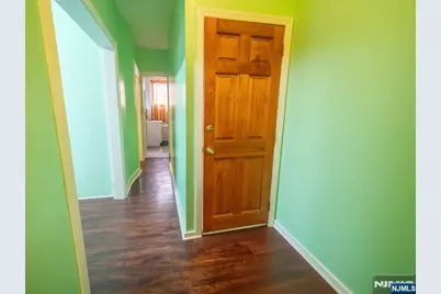 108 Hollywood Avenue, East Orange, NJ 07018 - Photo 10