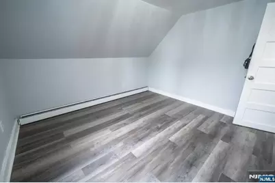 108 Hollywood Avenue, East Orange, NJ 07018 - Photo 20