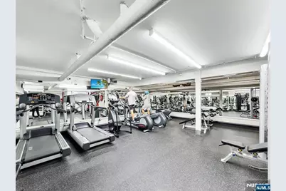 8450 Boulevard East 4F #4F, North Bergen, NJ 07047 - Photo 12