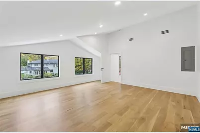 84 Depeyster Avenue, Tenafly, NJ 07670 - Photo 34