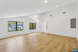 84 Depeyster Ave, Tenafly, NJ 07670 - Photo 34