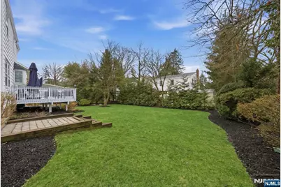 98 Windsor Road, Tenafly, NJ 07670 - Photo 24