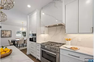 35 Lloyd Road, Ho Ho Kus, NJ 07423 - Photo 4