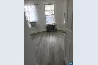 703 Schuyler 1 #1, Kearny, NJ 07032 - Photo 2