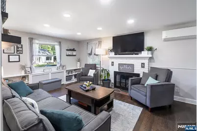 17 Woodstone Road, Rockaway, NJ 07866 - Photo 2