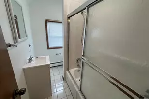 74 Rosemont Ave, Elmwood Park, NJ 07407 - Photo 18