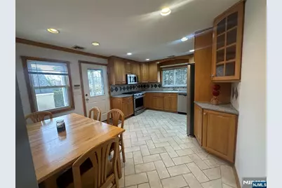 74 Rosemont Avenue, Elmwood Park, NJ 07407 - Photo 4