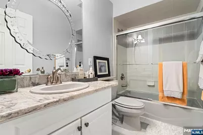 9 Woodland Court, Wayne, NJ 07470 - Photo 20