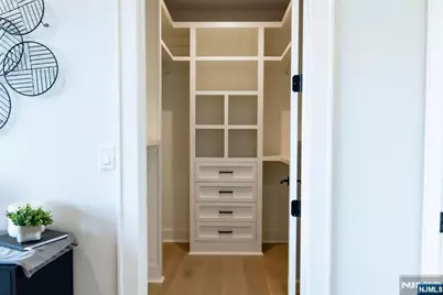 401 A Grand Avenue A #A, Leonia, NJ 07605 - Photo 16