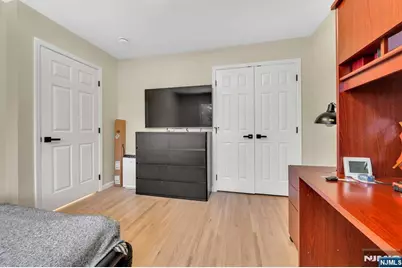 573 Kearney Avenue C0573 #C0573, Cliffside Park, NJ 07010 - Photo 12