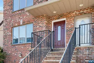 573 Kearney Ave C0573, Cliffside Park, NJ 07010 - Photo 2