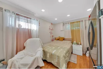 573 Kearney Avenue C0573 #C0573, Cliffside Park, NJ 07010 - Photo 20