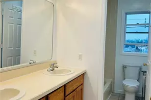 360 Broad St, Carlstadt, NJ 07072 - Photo 6