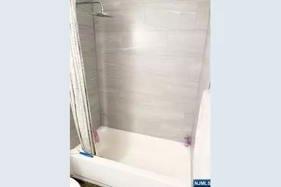 770 Anderson Avenue 11F #11F, Cliffside Park, NJ 07010 - Photo 4