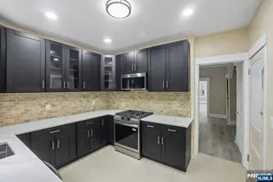 31 Claremont Ave, Jersey City, NJ 07305 - Photo 12