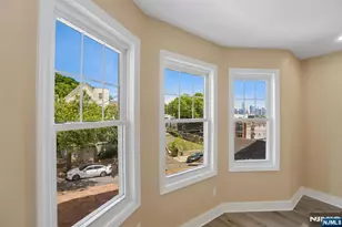 31 Claremont Ave, Jersey City, NJ 07305 - Photo 18