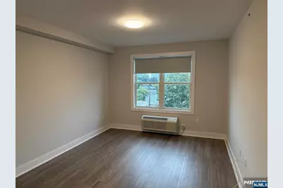 1685 Bergen Boulevard 715 #715, Fort Lee, NJ 07024 - Photo 6