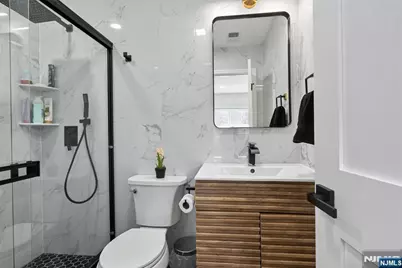 266 Elm Avenue, Teaneck Township, NJ 07666 - Photo 26