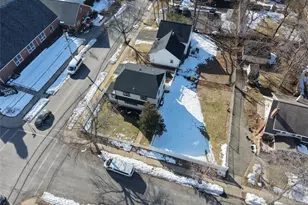 266 Elm Ave, Teaneck Township, NJ 07666 - Photo 32