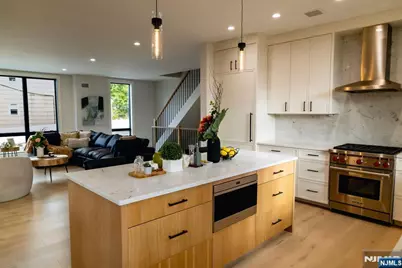 401 B Grand Avenue 401 B #401 B, Leonia, NJ 07605 - Photo 8