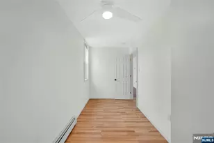 811 Montgomery Street 201, Jersey City, NJ 07306 - Photo 4