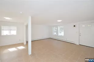 472 Central Blvd, Fort Lee, NJ 07024 - Photo 18