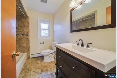 2385 Linwood Avenue, Fort Lee, NJ 07024 - Photo 24