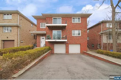 2385 Linwood Avenue, Fort Lee, NJ 07024 - Photo 4