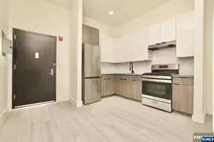 536-540 Central Ave 401, Newark, NJ 07107 - Photo 6