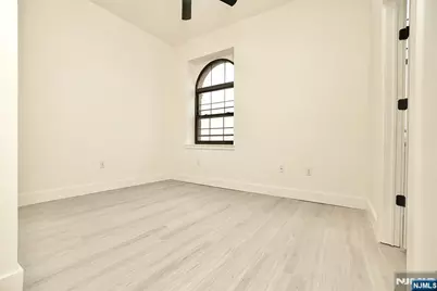 536-540 Central Avenue 401 #401, Newark, NJ 07107 - Photo 8