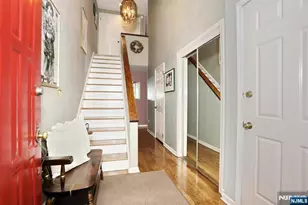 16 Sandburg Ct, Mahwah, NJ 07430 - Photo 4