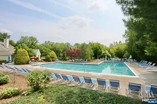 16 Sandburg Ct, Mahwah, NJ 07430 - Photo 44