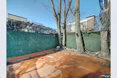 6011 Van Buren Place, West New York, NJ 07093 - Photo 22