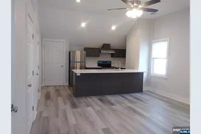 20 Goffle Road, Midland Park, NJ 07432 - Photo 4