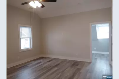 20 Goffle Road, Midland Park, NJ 07432 - Photo 6